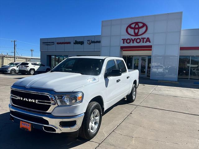 2024 RAM Ram 1500 RAM 1500 TRADESMAN CREW CAB 4X4 57 BOX