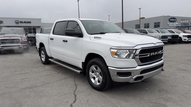 2024 RAM Ram 1500 RAM 1500 TRADESMAN CREW CAB 4X4 57 BOX