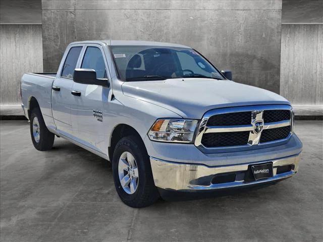 2023 RAM Ram 1500 Classic RAM 1500 CLASSIC TRADESMAN QUAD CAB 4X4 64 BOX