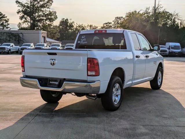 2023 RAM Ram 1500 Classic RAM 1500 CLASSIC TRADESMAN QUAD CAB 4X4 64 BOX