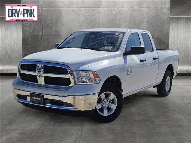 2023 RAM Ram 1500 Classic RAM 1500 CLASSIC TRADESMAN QUAD CAB 4X4 64 BOX