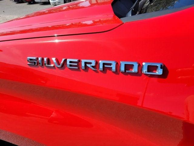 2020 Chevrolet Silverado 1500 2WD Crew Cab Short Bed Custom 2020 Chevrolet Silverado 1500 2WD Crew Cab Short Bed Custom