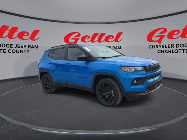 2024 Jeep Compass COMPASS LATITUDE 4X4