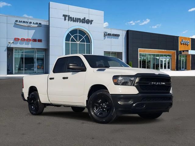 2024 RAM Ram 1500 RAM 1500 TRADESMAN QUAD CAB 4X4 64 BOX