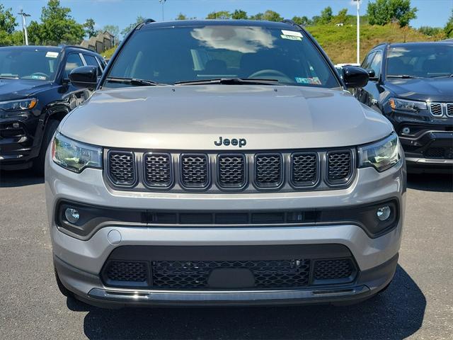 2024 Jeep Compass COMPASS LATITUDE 4X4