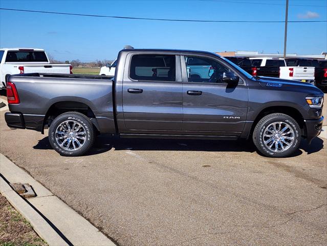 2024 RAM Ram 1500 RAM 1500 LARAMIE CREW CAB 4X4 57 BOX