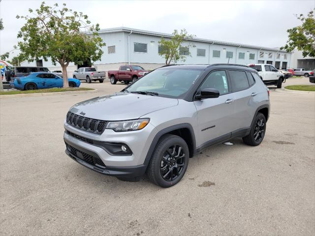 2024 Jeep Compass COMPASS LATITUDE 4X4