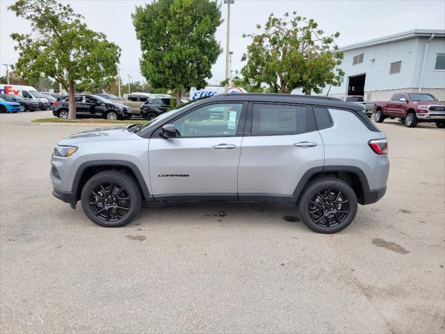 2024 Jeep Compass COMPASS LATITUDE 4X4