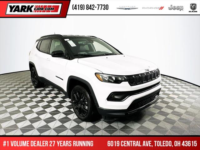 2024 Jeep Compass COMPASS LATITUDE 4X4