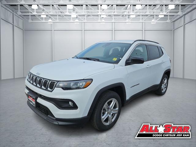 2023 Jeep Compass COMPASS LATITUDE 4X4