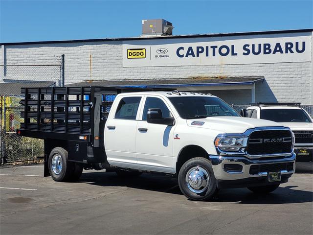 2023 RAM Ram 3500 Chassis Cab RAM 3500 TRADESMAN CREW CAB CHASSIS 4X4 60 CA