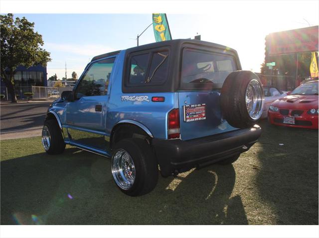 1998 Chevrolet Tracker Base CMI