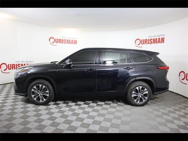 2021 Toyota Highlander XLE 2021 Toyota Highlander XLE
