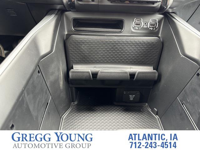 2023 Ram 1500 Big Horn Crew Cab 4x4 5'7" Box
