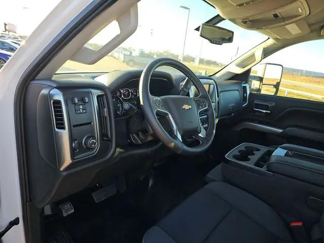 2023 Chevrolet Silverado MD LT