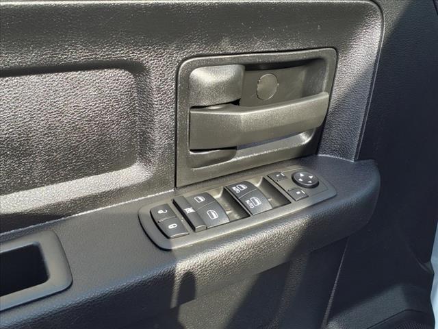 2022 Ram 1500 Classic Tradesman Crew Cab 4x4 5'7" Box