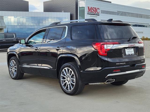 2023 GMC Acadia AWD Denali 21