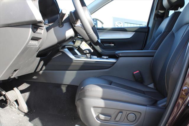 2024 Mazda X-90 Premium