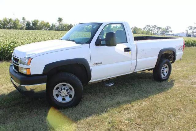 2007 Chevrolet Silverado 3500 Classic Work Truck for sale in Roscoe, IL
