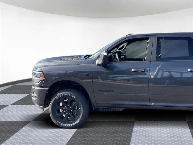 2024 RAM Ram 2500 RAM 2500 LARAMIE MEGA CAB 4X4 64 BOX