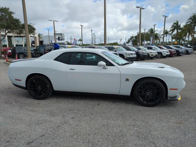 2023 Dodge Challenger CHALLENGER R/T SCAT PACK