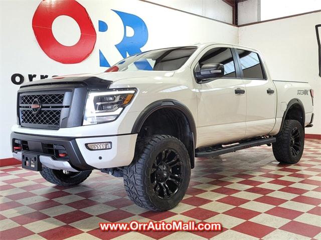 2021 Nissan TITAN Crew Cab PRO-4X 4x4