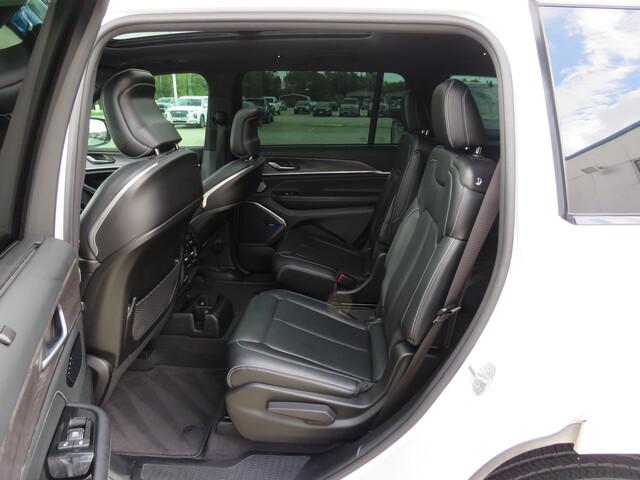 2022 Jeep Grand Cherokee L Overland 4x4