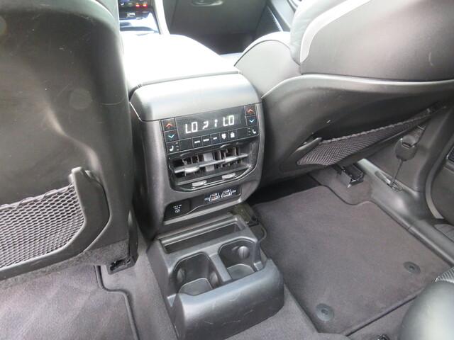 2022 Jeep Grand Cherokee L Overland 4x4