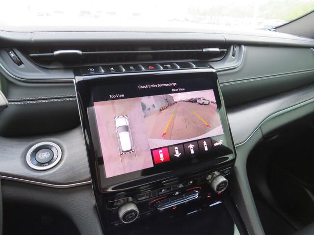 2022 Jeep Grand Cherokee L Overland 4x4