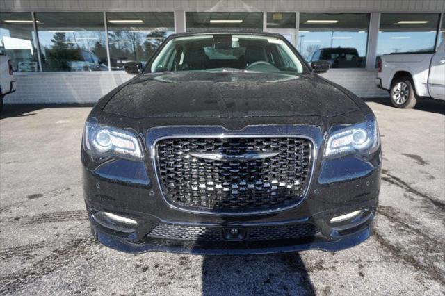 2023 Chrysler Chrysler 300 300 TOURING L AWD