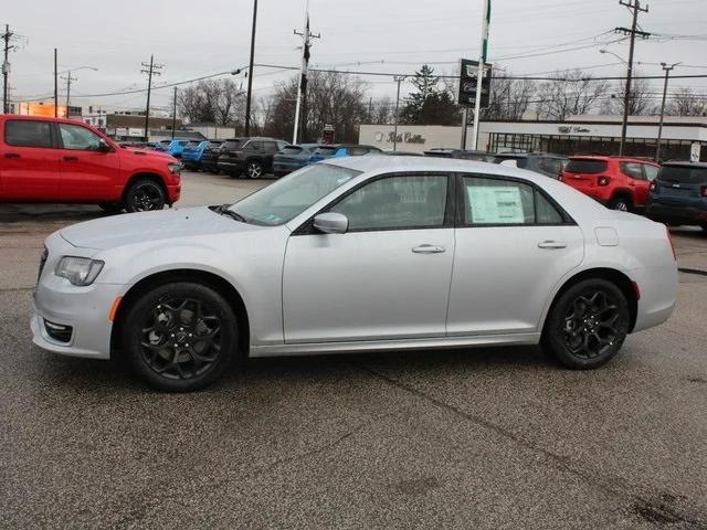 2023 Chrysler Chrysler 300 300 TOURING L AWD