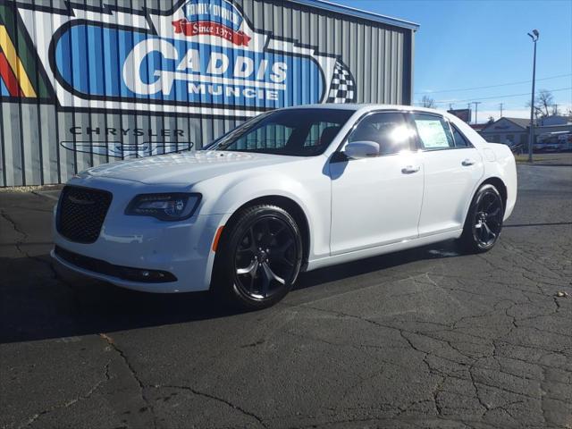 2023 Chrysler Chrysler 300 300S V6 2023 Chrysler Chrysler 300 300S V6