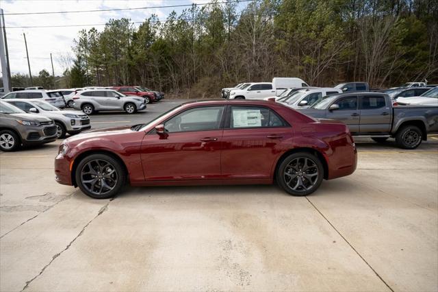 2023 Chrysler Chrysler 300 300S V6