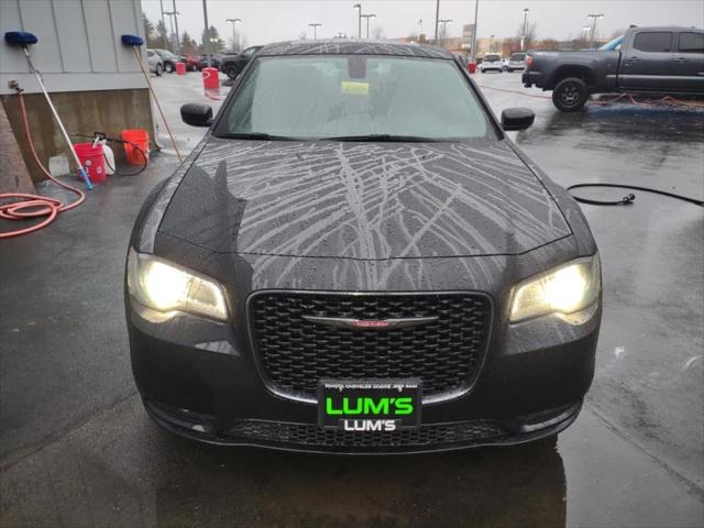 2023 Chrysler Chrysler 300 300S V6