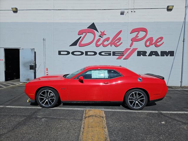 2023 Dodge Challenger CHALLENGER R/T