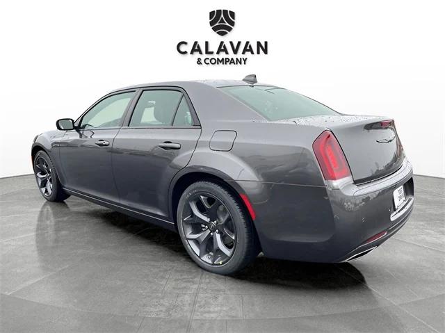 2023 Chrysler Chrysler 300 300S V6