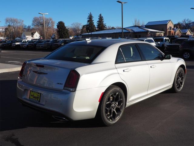 2023 Chrysler Chrysler 300 300 TOURING L AWD