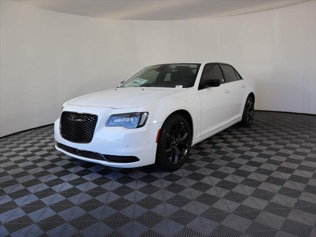 2023 Chrysler Chrysler 300 300 TOURING