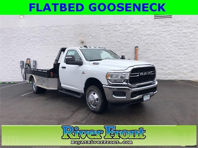 2024 RAM Ram 3500 Chassis Cab RAM 3500 TRADESMAN CHASSIS REGULAR CAB 4X4 84 CA