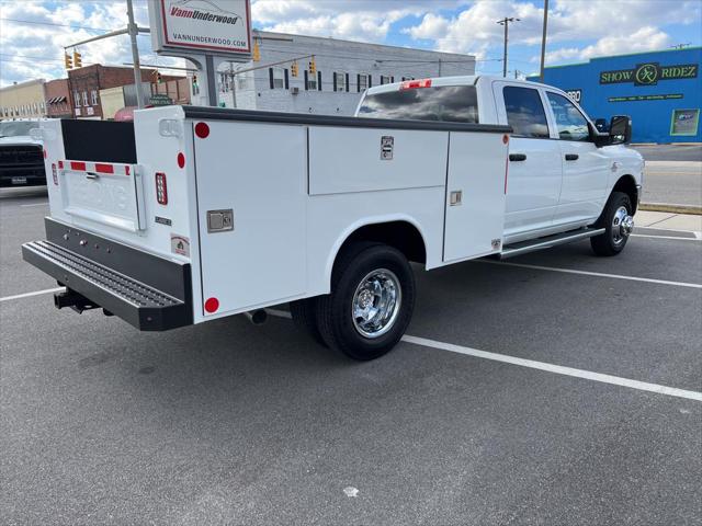 2024 RAM Ram 3500 Chassis Cab RAM 3500 TRADESMAN CREW CAB CHASSIS 4X4 60 CA