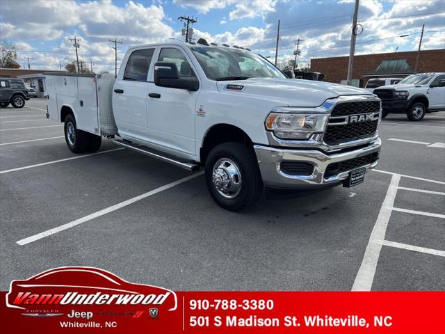 2024 RAM Ram 3500 Chassis Cab RAM 3500 TRADESMAN CREW CAB CHASSIS 4X4 60 CA