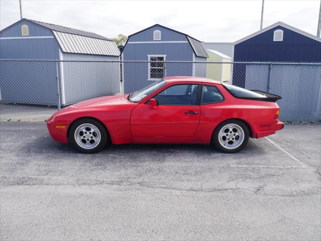 1986 Porsche 944 2 Door Sport Coupe