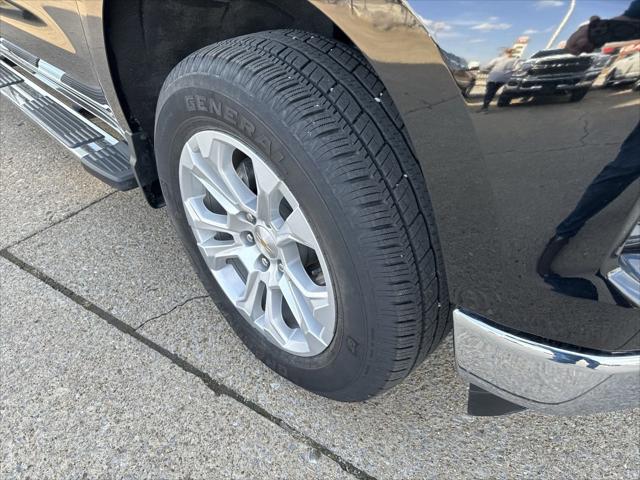2022 Chevrolet Silverado 1500 4WD Crew Cab Standard Bed LTZ