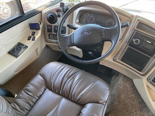 2017 Ford F-53 Unknown