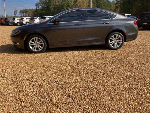 2016 Chrysler 200 Limited