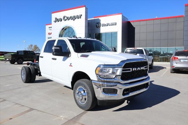 2024 RAM Ram 3500 Chassis Cab RAM 3500 TRADESMAN CREW CAB CHASSIS 4X4 60 CA