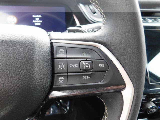 2022 Jeep Grand Cherokee Laredo 4x4