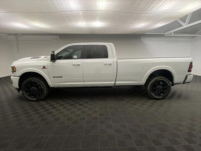 2024 RAM Ram 3500 RAM 3500 LIMITED CREW CAB 4X4 8 BOX