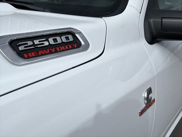 2024 RAM Ram 2500 RAM 2500 TRADESMAN CREW CAB 4X4 8 BOX