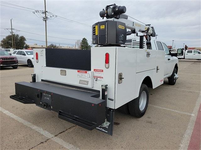 2024 RAM Ram 3500 Chassis Cab RAM 3500 TRADESMAN CREW CAB CHASSIS 4X4 60 CA